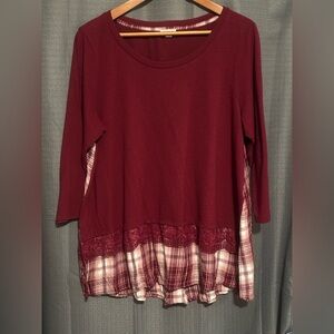 Women's Westport Burgundy Plaid Hem Top